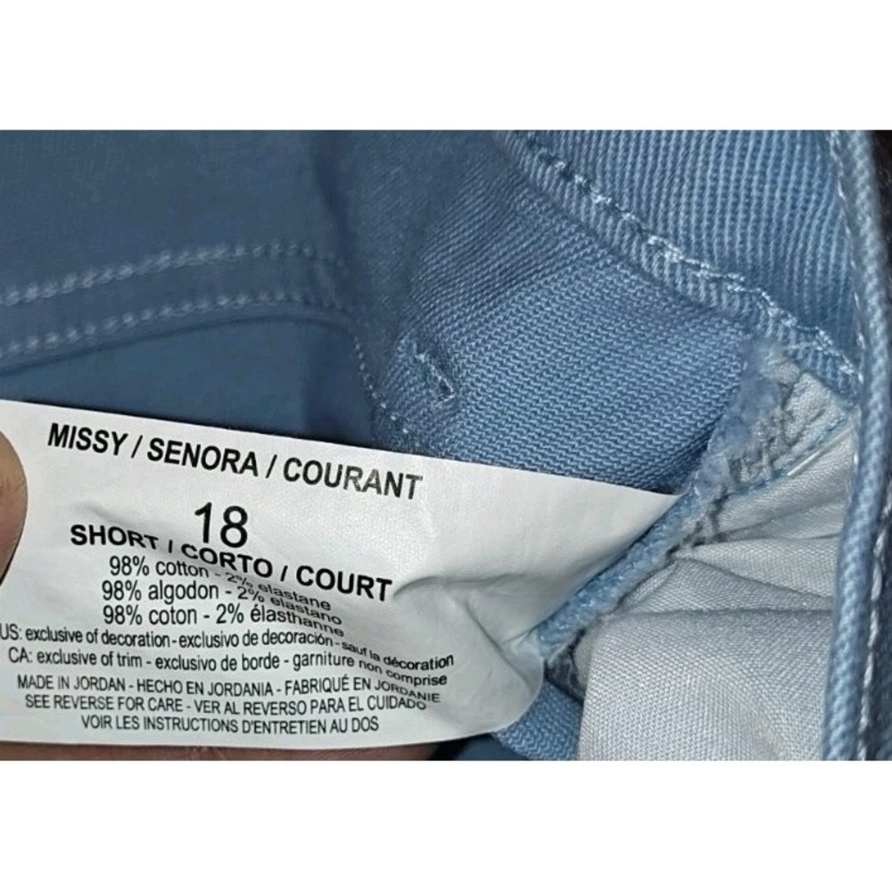 Gloria Vanderbilt Amanda Jeans Womens 18 Short Light Blue Tapered Leg Classic... - Picture 11 of 16